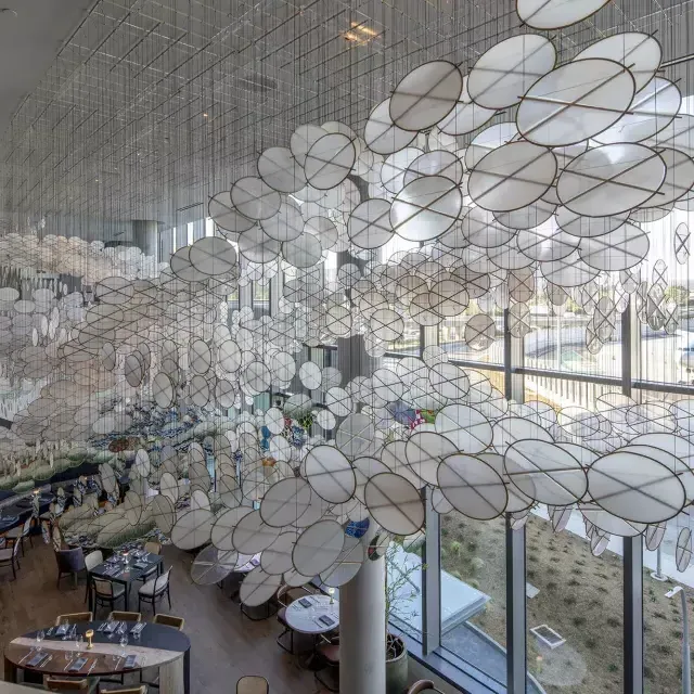 Jacob Hashimoto no Grand Hyatt no SFO