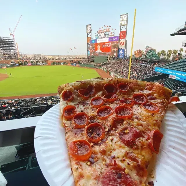 Pizza au parc Oracle